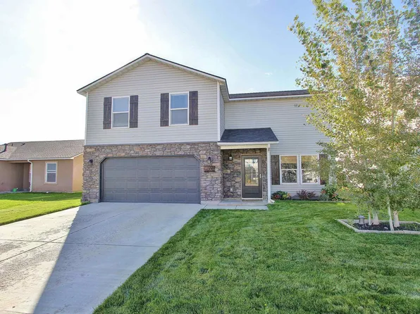 3012 Arcadian Dr, Caldwell, ID 83605