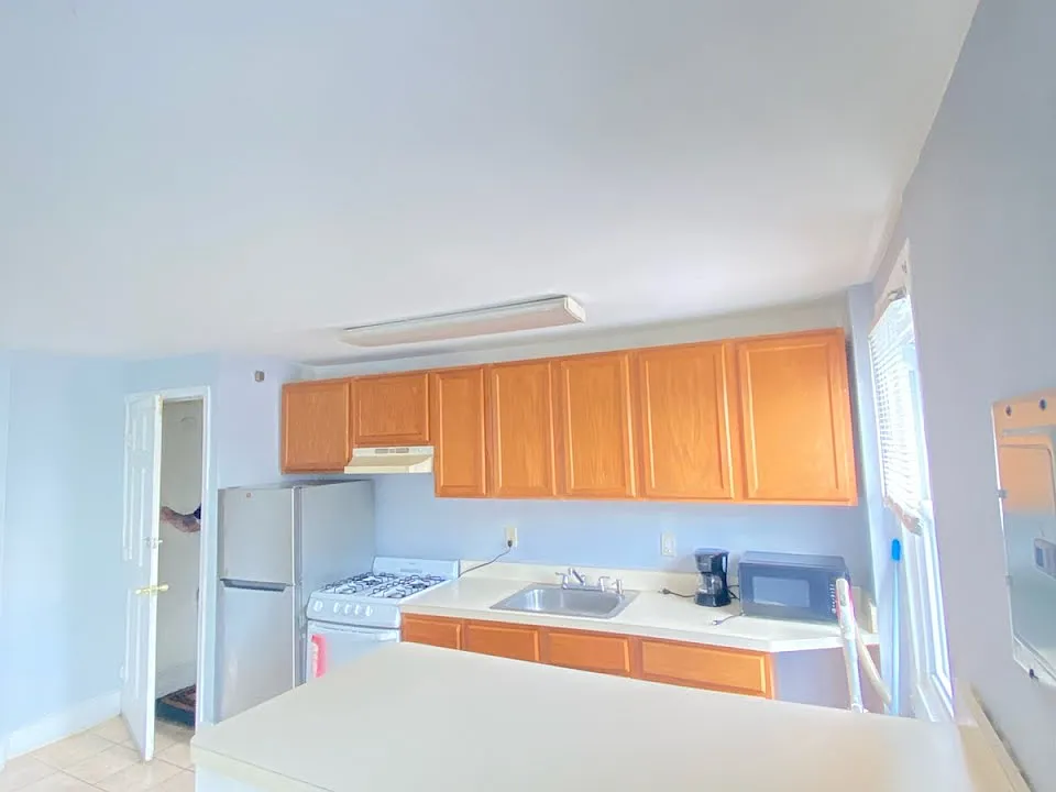 1001 Clifton Ave #3F