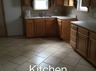 802 N Chestnut St, Barnesville, OH 43713