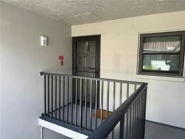 2650 COUNTRYSIDE BOULEVARD #E201, CLEARWATER, FL 33761