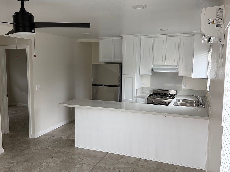 1st image of 11156 S Grevillea Ave #A