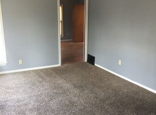 918 18 1/2 Ave NE, Minneapolis, MN 55418