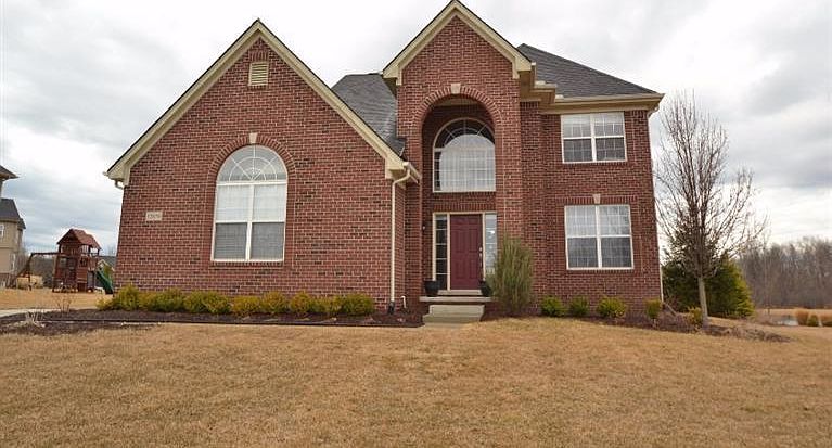 1st image of 52859 Willowbrook Dr