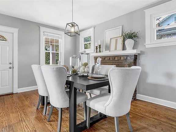5th image of 2824 Clifton Ave