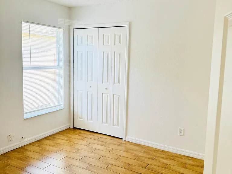 967 Lejay St — Photo 13