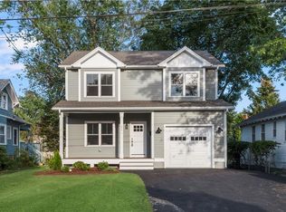 156 Potter St, Cranston, RI 02910