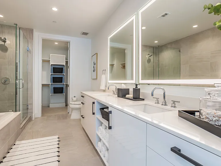 808 Crawford St — Photo 36
