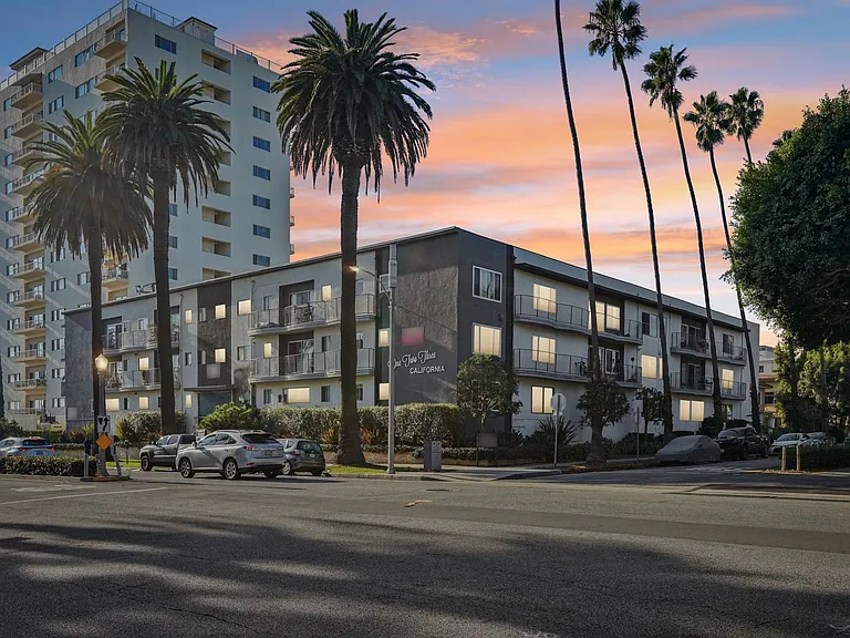123 California Ave — Photo 14