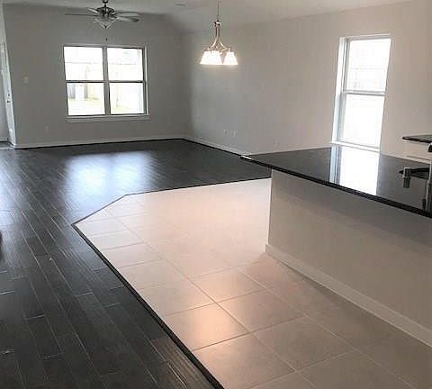 3rd image of 23222 Twilight Oaks Ct