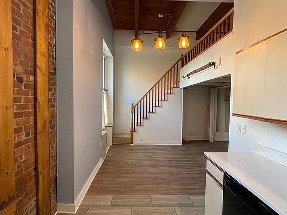 5th image of 24 Norman St APT 106