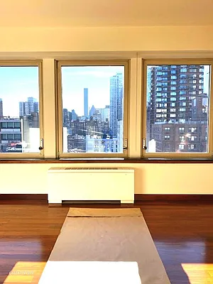 Rented by Corcoran | media 76