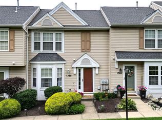 1366 Meadowbrook Dr, Canonsburg, PA 15317
