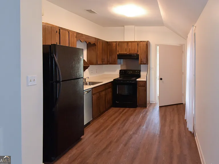 302 E Jefferson St #B — Photo 21