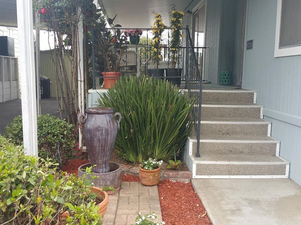 1st image of 54 Pepperwood Way #54
