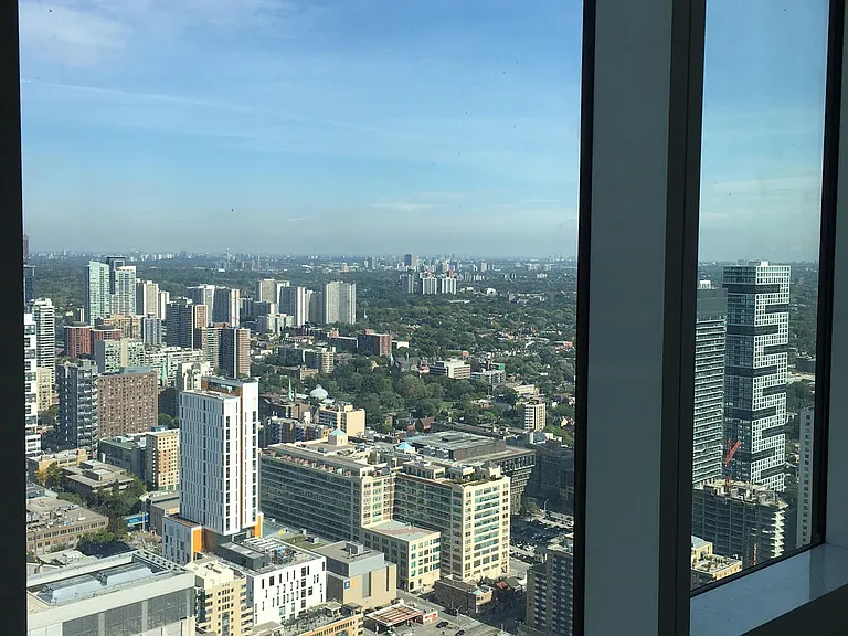 197 Yonge St #5014 — Photo 6