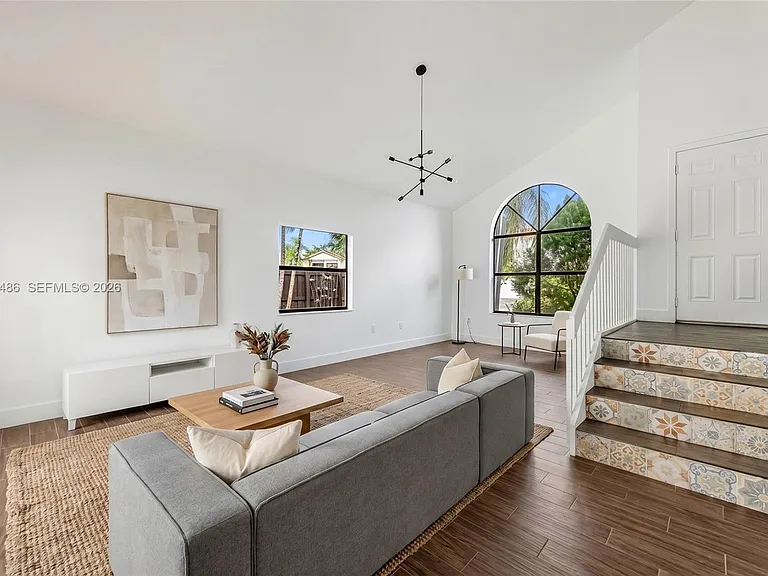 6768 SW 104th Ave — Photo 7