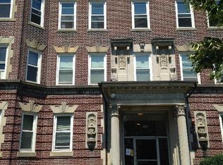 143 Park Dr #1H, Boston, MA 02215
