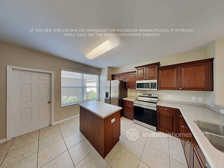 4715 Charles Partin Dr — Photo 9