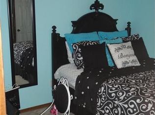 1008 SW 24th St, Moore, OK 73170