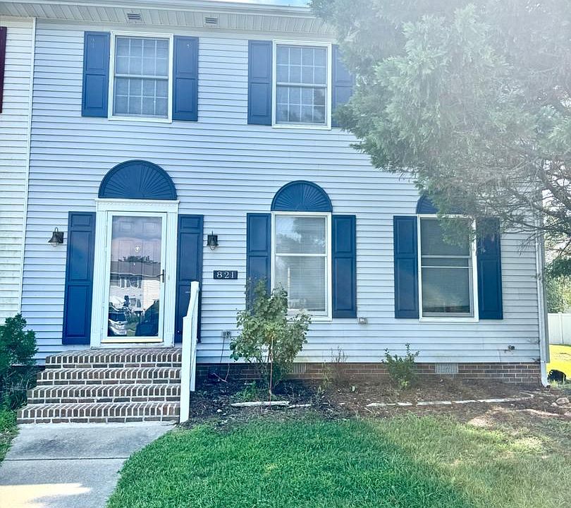 1st image of 821 Johnson Rd