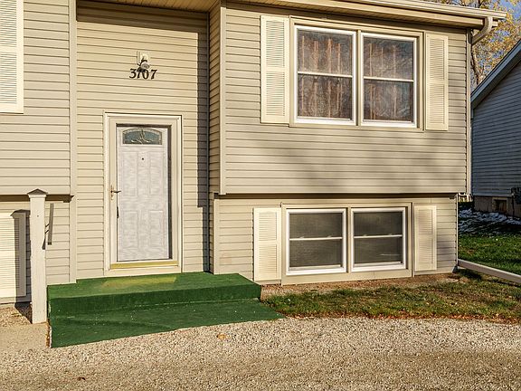 2nd image of 3107 La Salle Ave