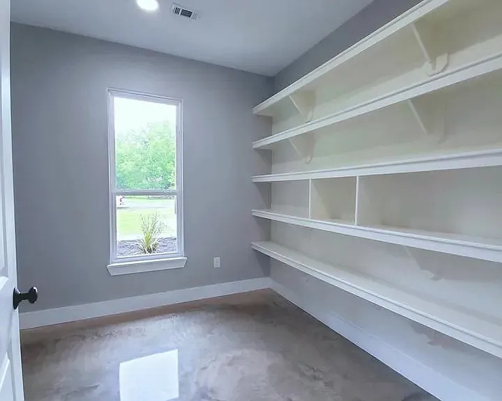 305 Brentwood Dr — Photo 6