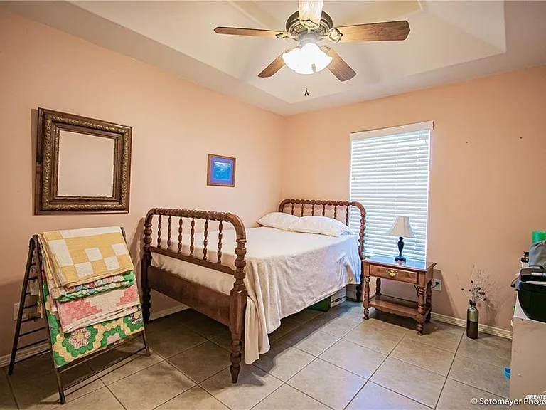 3402 Robin Ave — Photo 13