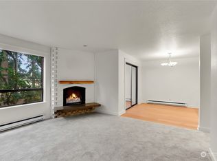 8515 242nd St SW APT 105A, Edmonds, WA 98026