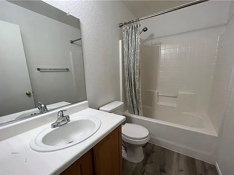 9584 Bandera Creek Ave — Photo 6
