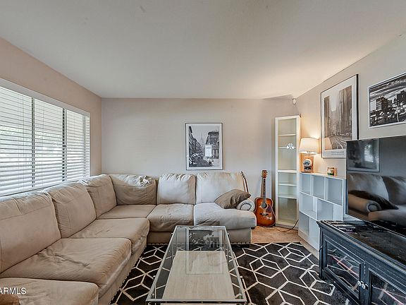 3rd image of 2525 S COLLEGE Avenue #4