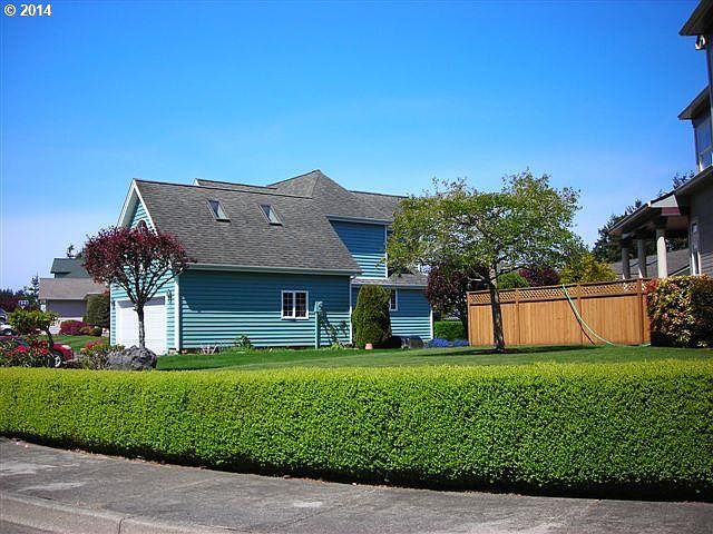 2nd image of 2715 Alder Ridge Dr