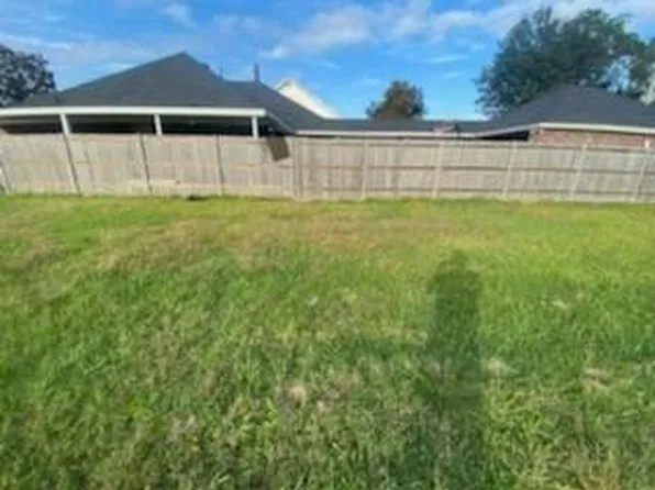 2113 Aramis Dr, Meraux, LA 70075