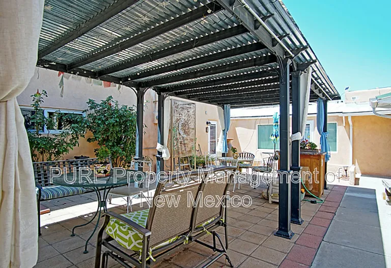 404 Dartmouth Dr SE #1 — Photo 8