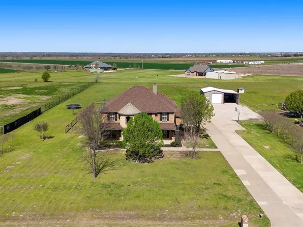 4738 Henson Dr, Caddo Mills, TX 75135