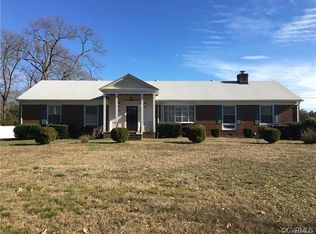 11701 Cedar Ln, Chester, VA 23831