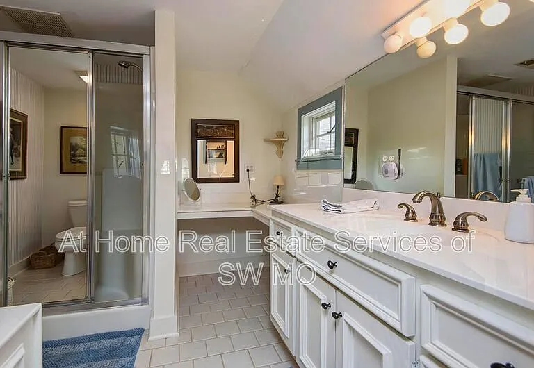4810 E Farm Road 132 — Photo 21