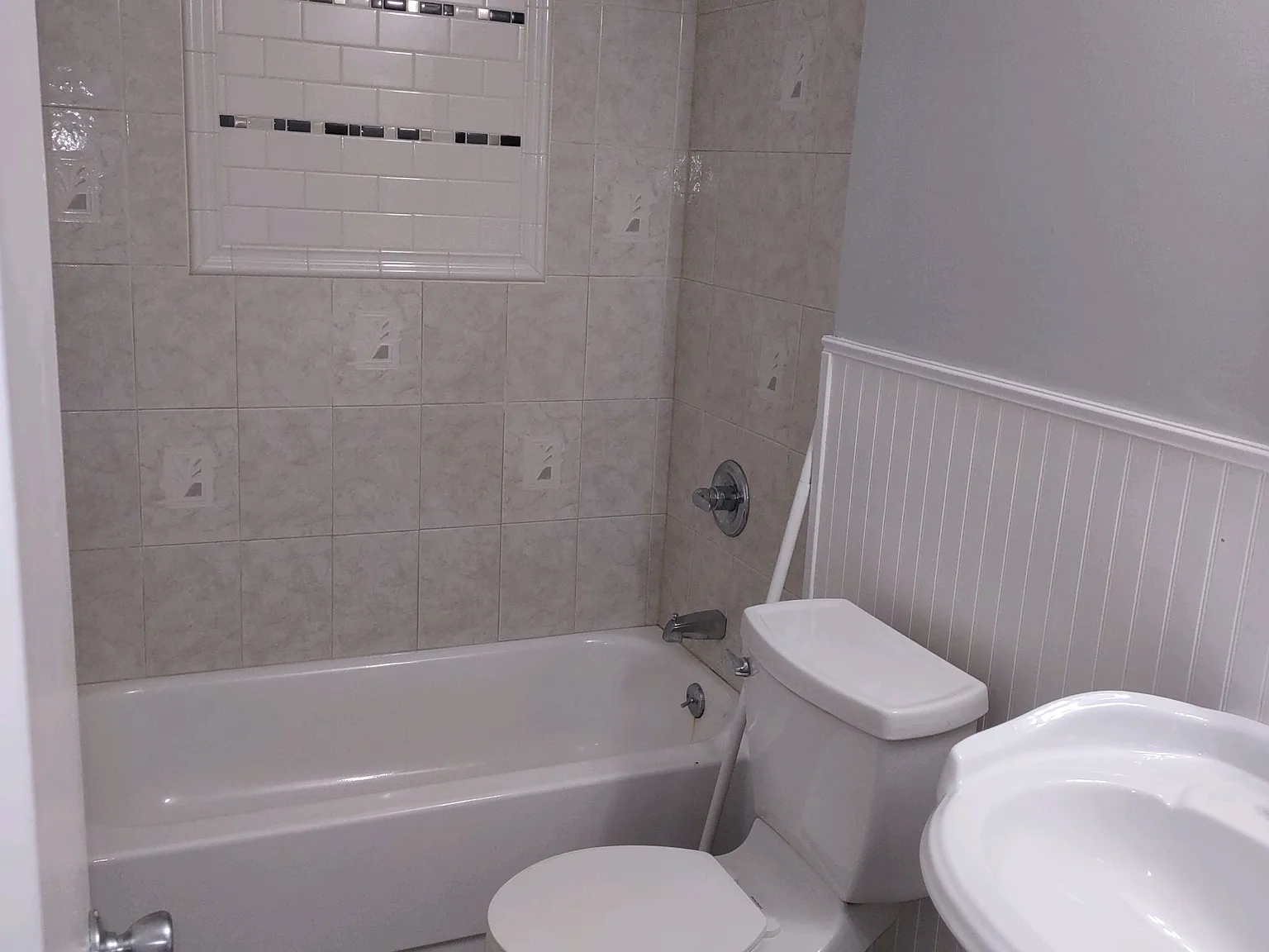 1 bed, 900 sqft, $1,250 — Photo 2