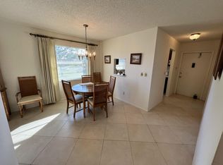 62 Woodland Drive #201, Vero Beach, FL 32962