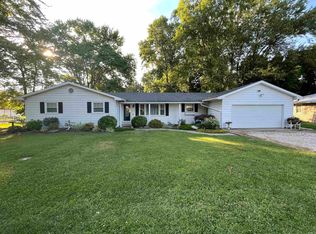108 Brenda Dr, Vincennes, IN 47591