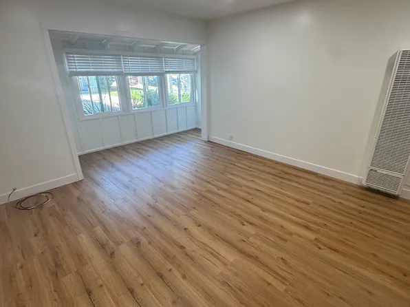 70 Glendora Ave #4, Long Beach, CA 90803