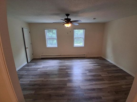 3rd image of 391 School St #6