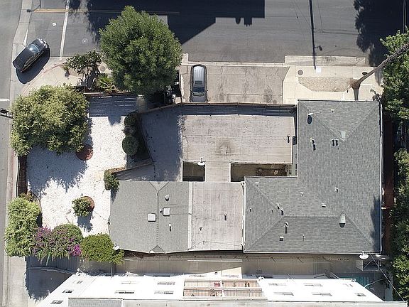 4th image of 13709 Milbank St