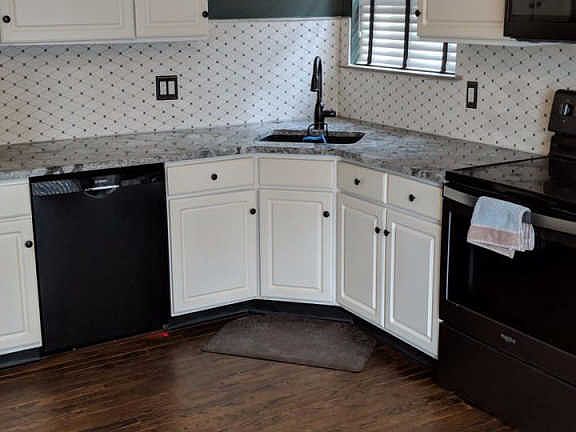 5th image of 318 Wyndale Dr