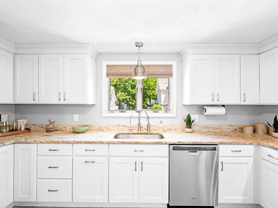 6 Lenox St #1, Beverly, MA, 01915