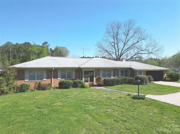 32 Old Highway 52 Hwy W, Wadesboro, NC 28170