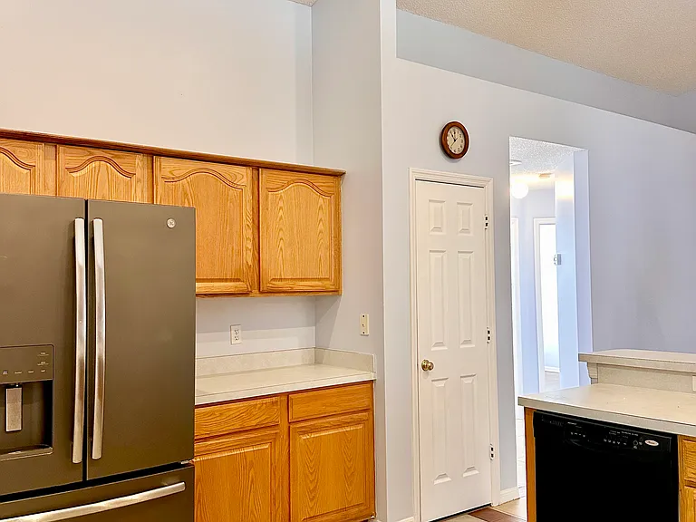 8214 Woodsworth Dr — Photo 9