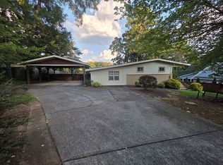 3659 Ashwood Dr SE, Smyrna, GA 30080