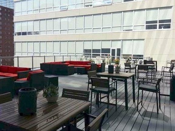 3rd image of 2026 Market St #1213