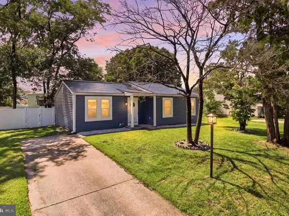 7670 Spencer Rd, Glen Burnie, MD 21060
