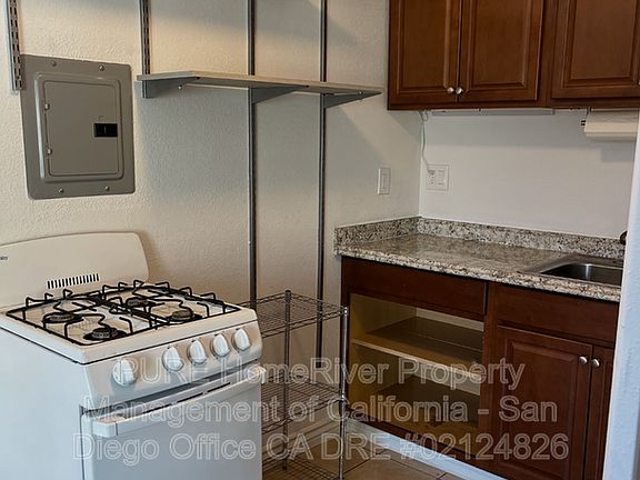5th image of 636B Neptune Way